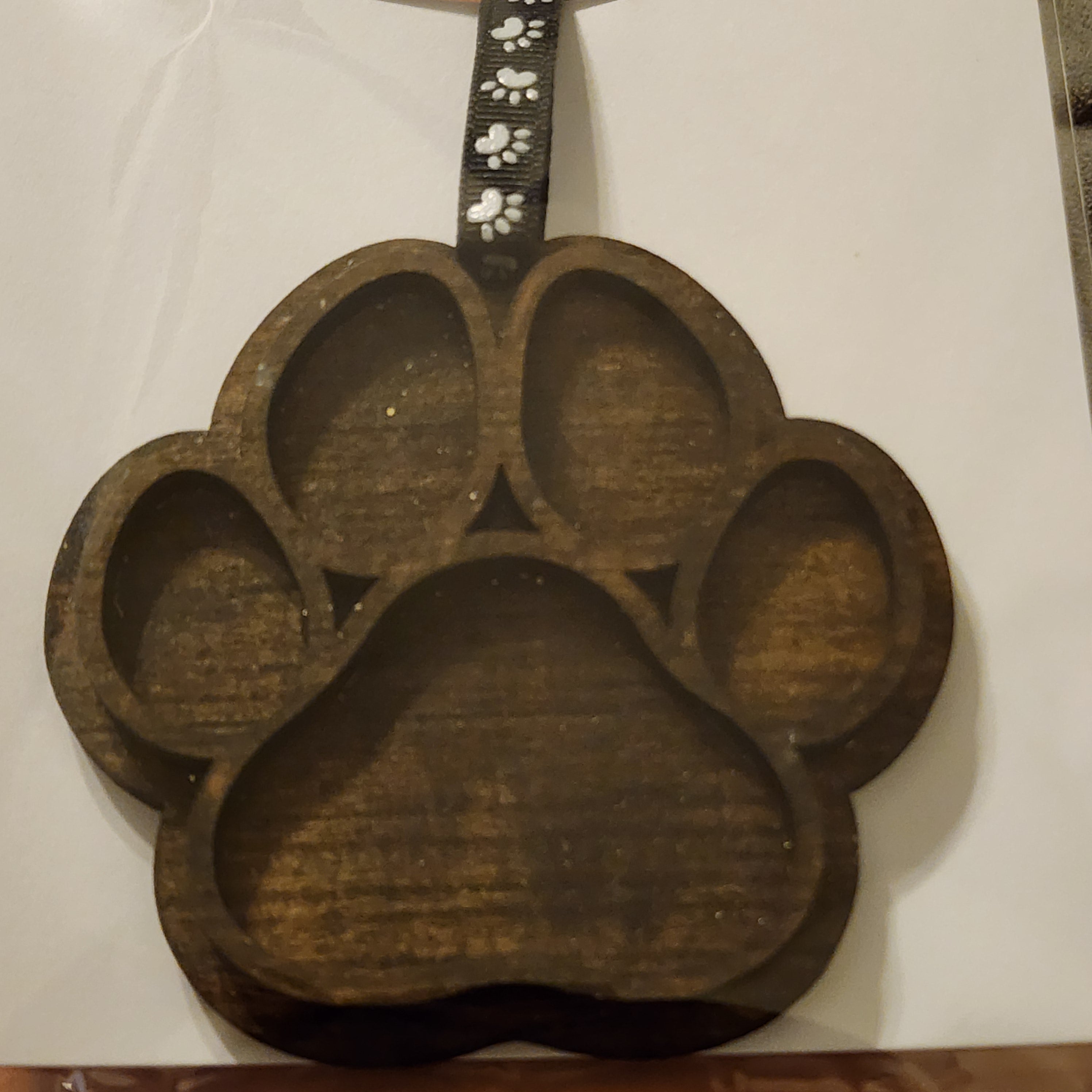 520 - Wooden Paw Print Ornament