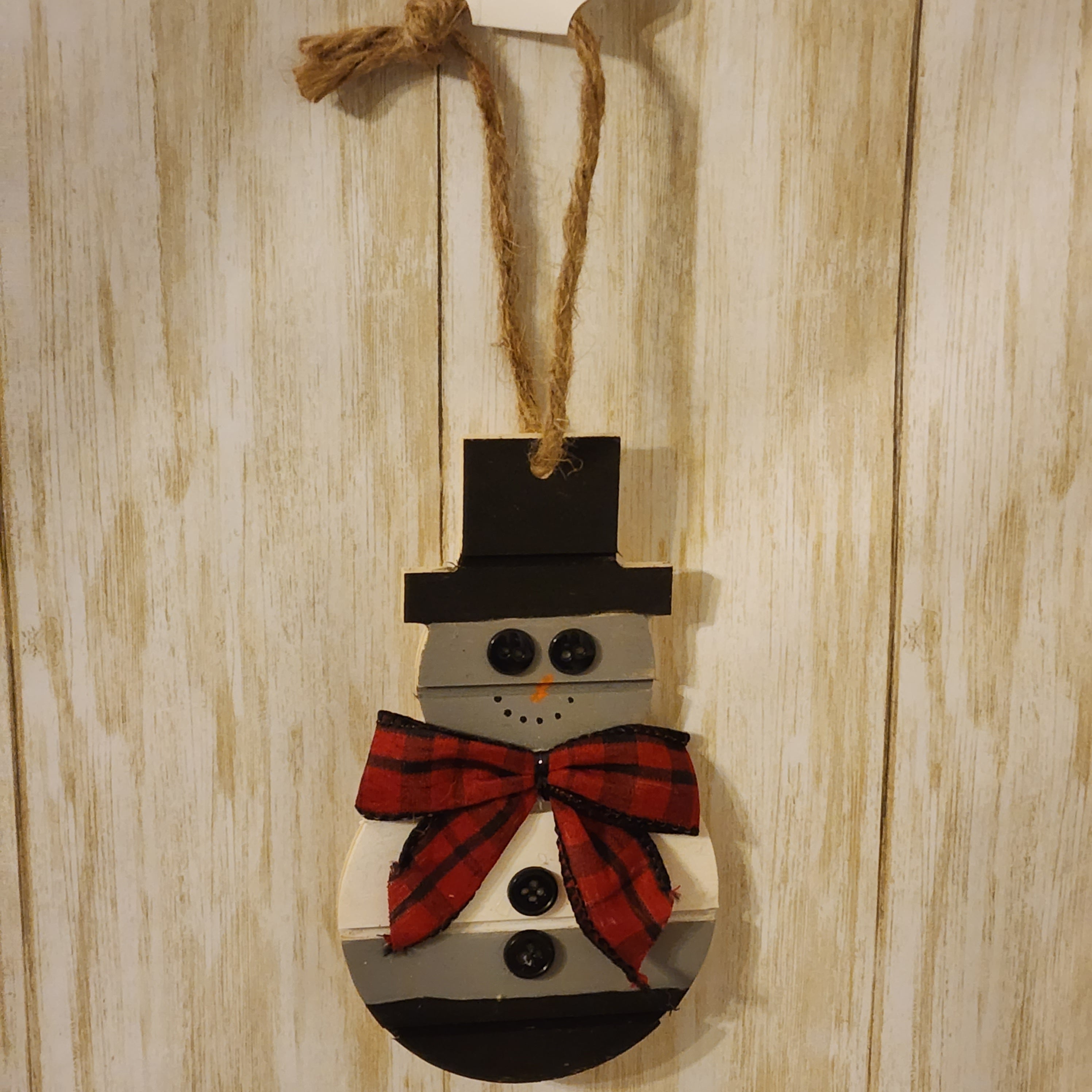 530 - Shiplap Snowman Ornament