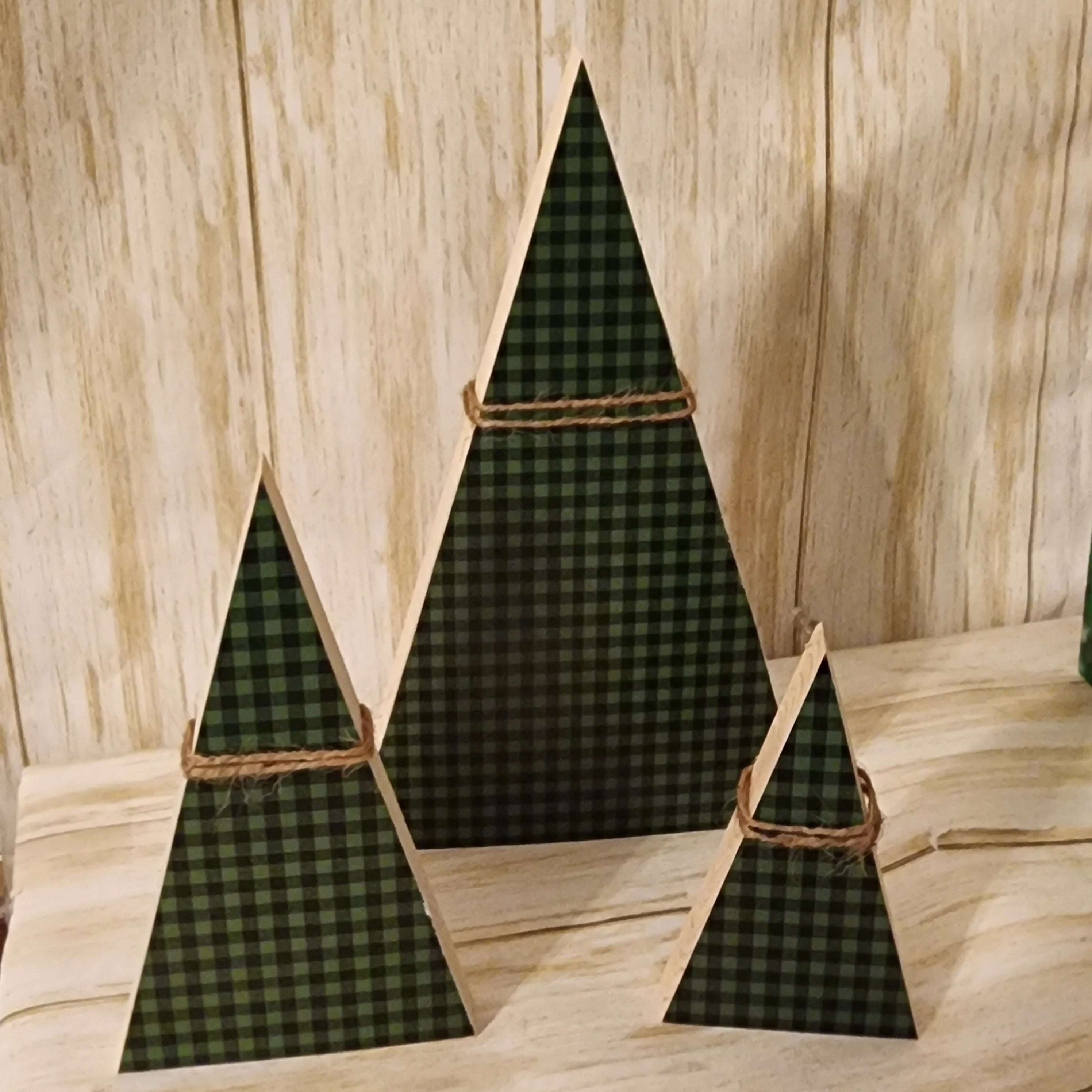 Wooden Rustic Christmas Tree